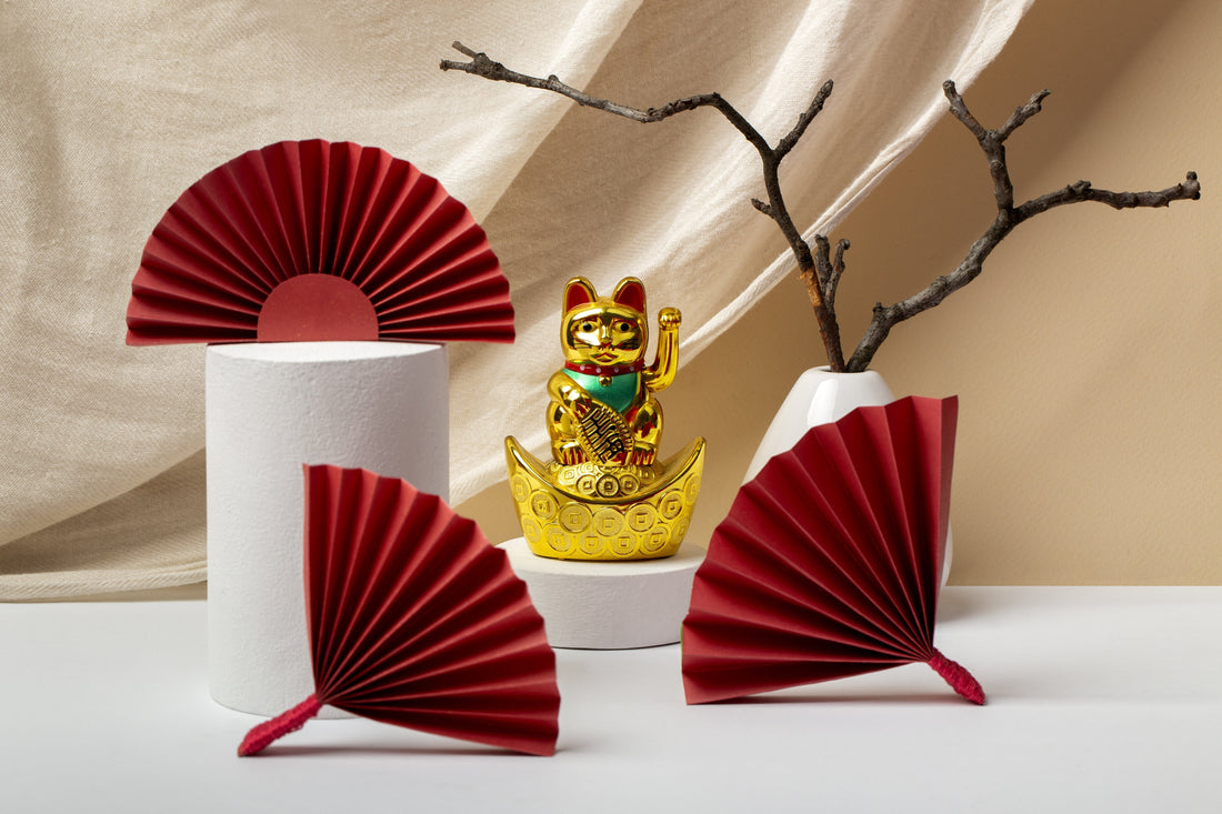 Handmade Fan: A Work of Art that Preserves Tradition and Elegance